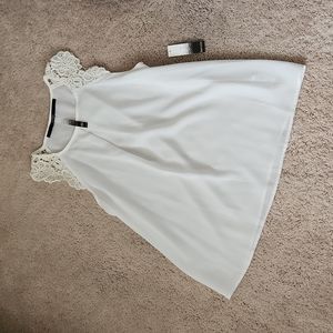 Kensie white lace cap sleeve top - nwt size medium